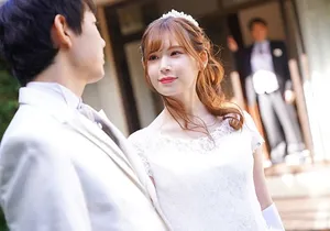 Bố ông xã phang người tình của con trai ngay sau lễ cưới của con trai